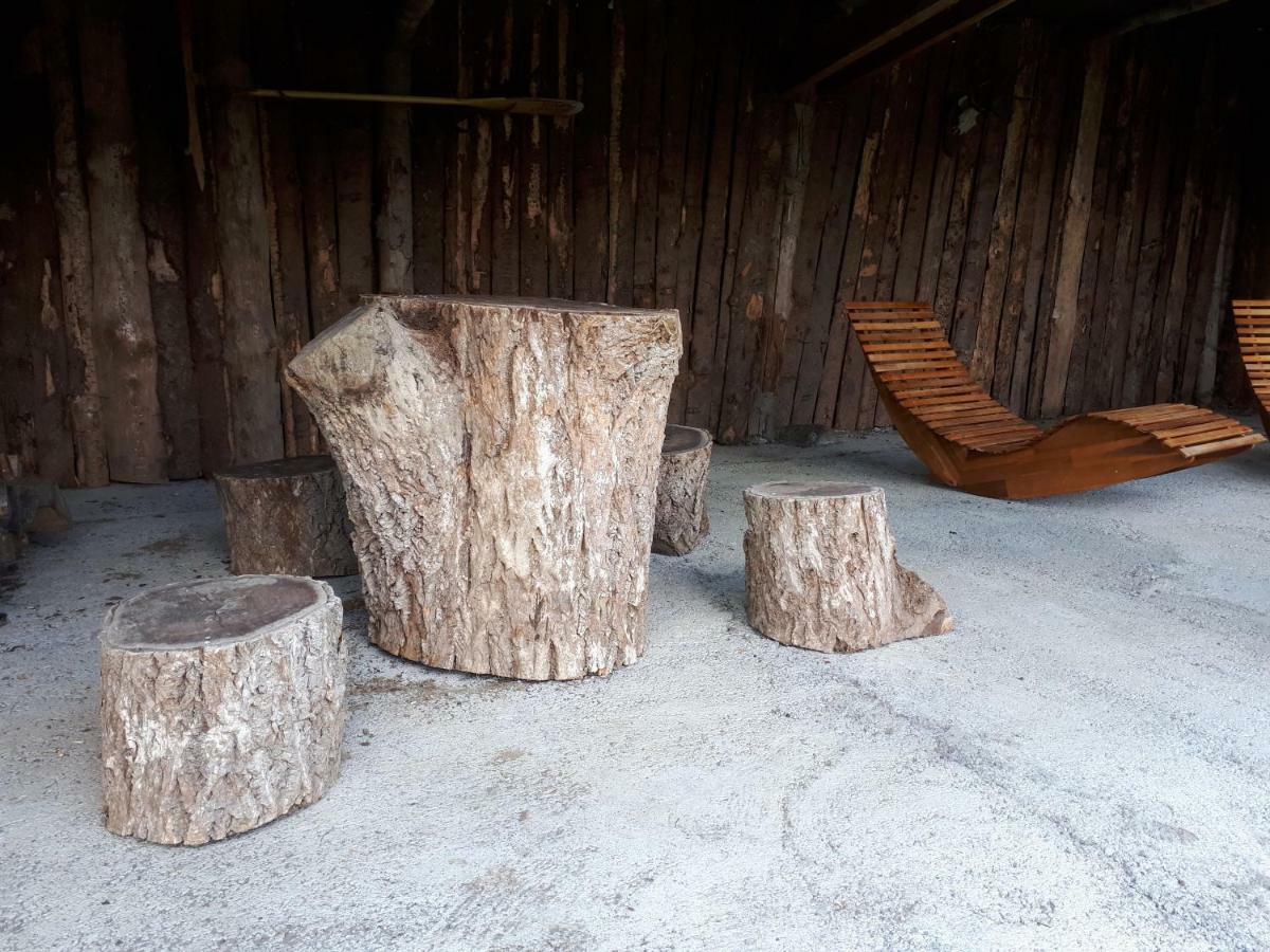 The Blacksmith'S House Libin Экстерьер фото